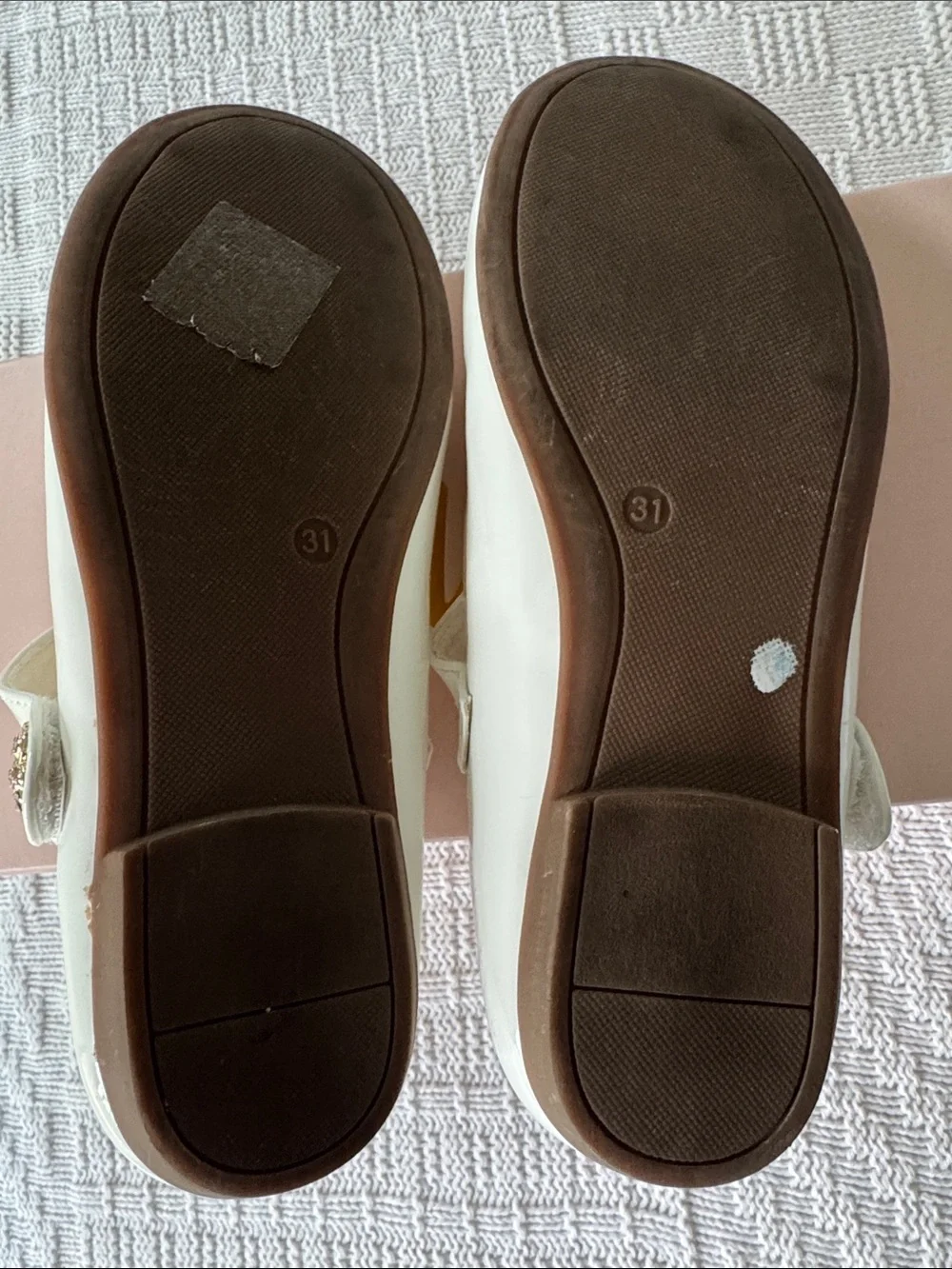 Tulleen White Mary Jane Kids' Shoes with Strap